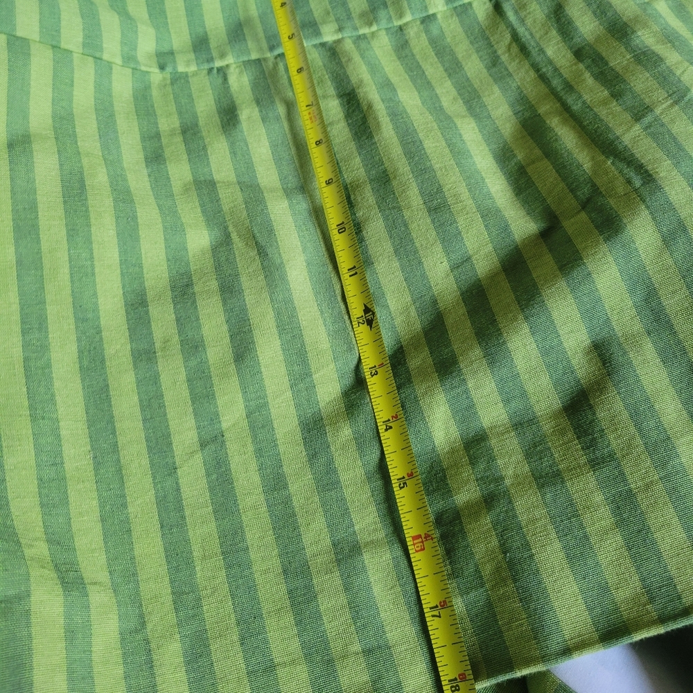 Custom tailored bed skirt Twin green lined - Picture 5 of 11